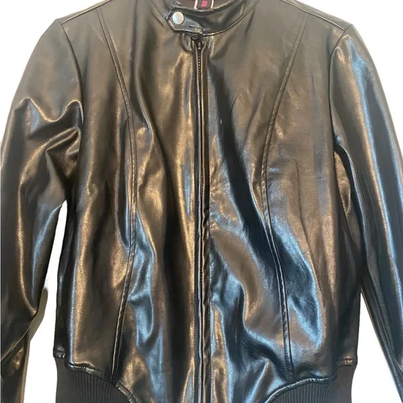 Urban Groove Vegan Leather Black Jacket - Picture 6 of 16